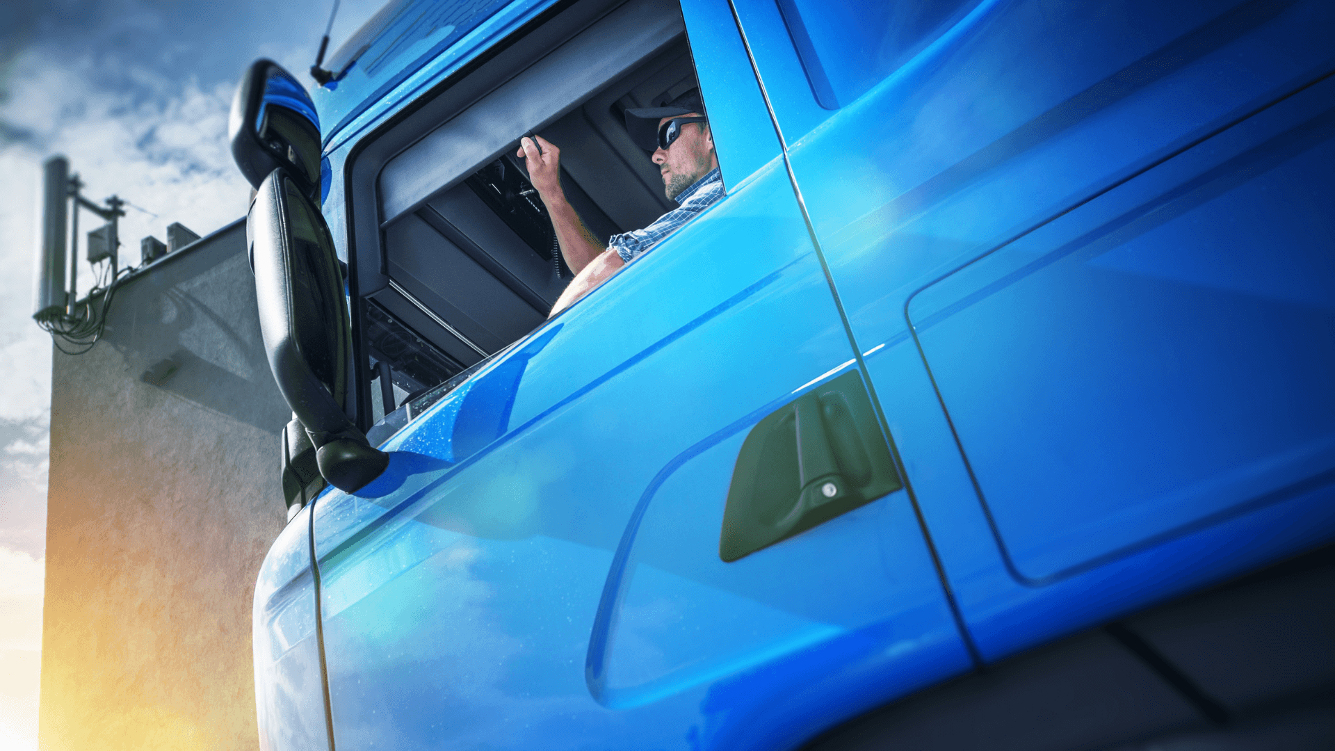 Top Signs Your Truck Needs Immediate Repair