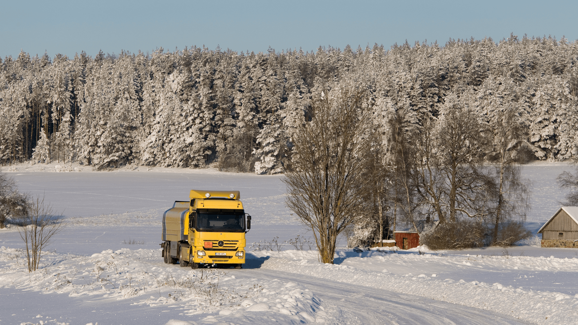 How to Prepare Your Fleet for Seasonal Changes