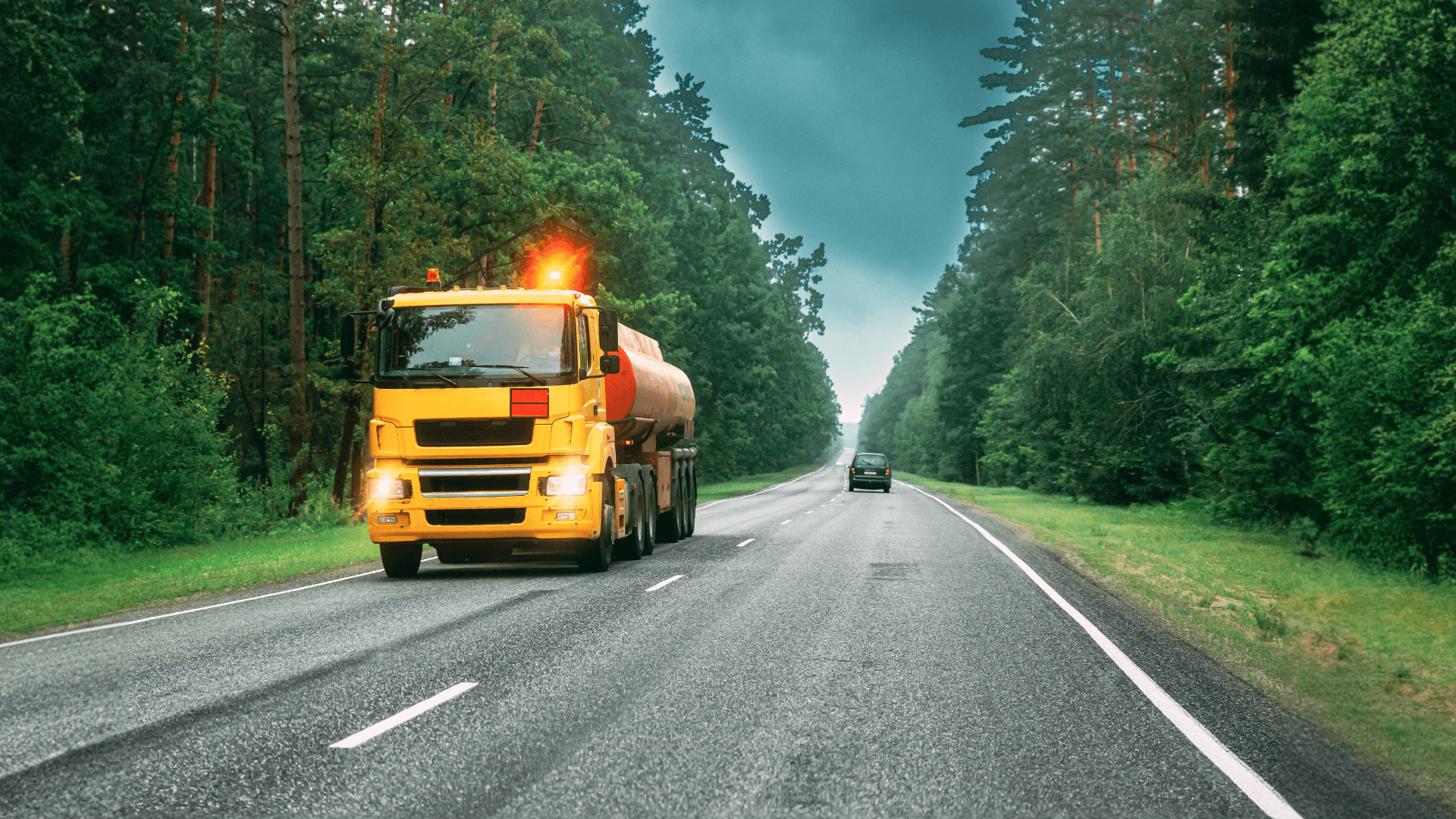 Your Emergency Plan: Preparing Your Fleet for Breakdowns on the Road