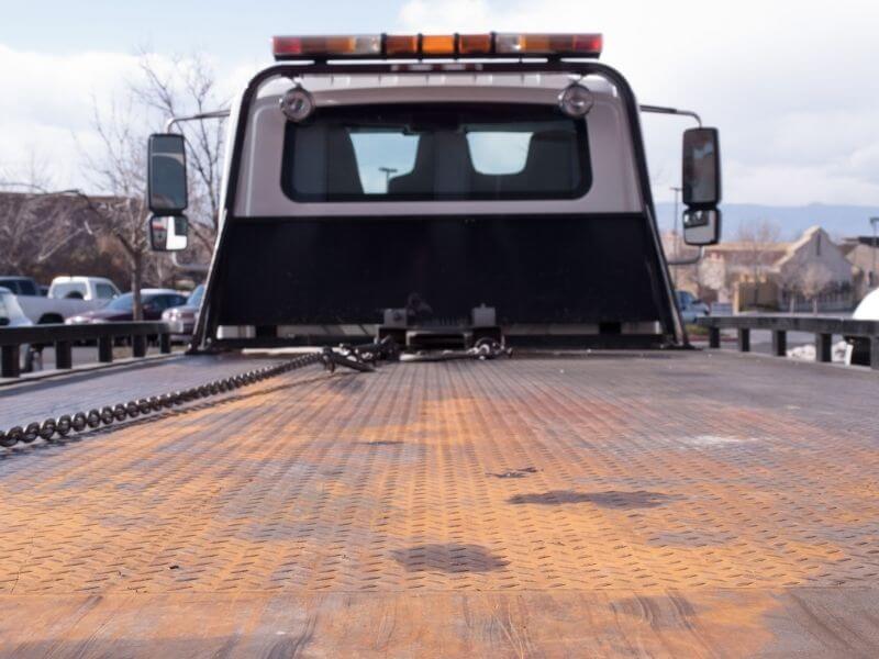 The roadside rescue dilemma when to call for service vs. a tow
